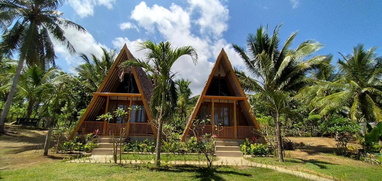 Sunari Beach Resort Selayar Matalalang エクステリア 写真