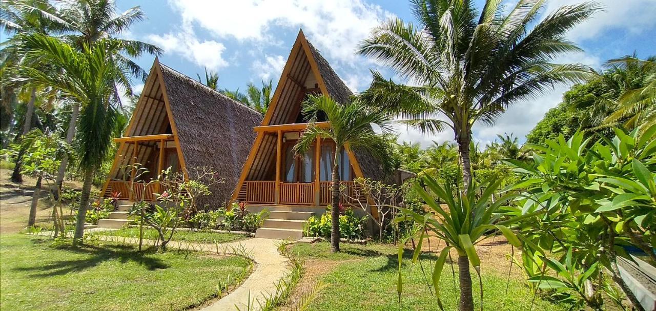 Sunari Beach Resort Selayar Matalalang エクステリア 写真