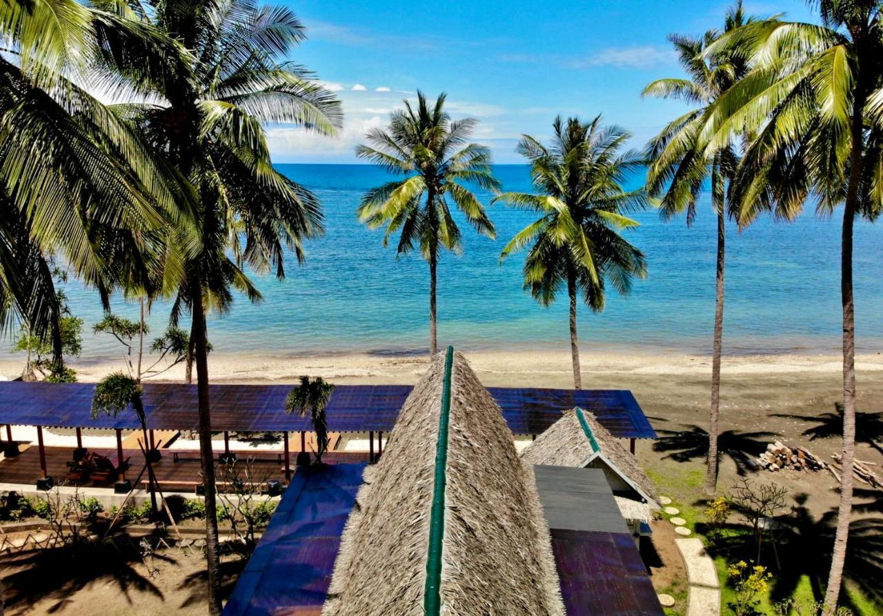 Sunari Beach Resort Selayar Matalalang エクステリア 写真